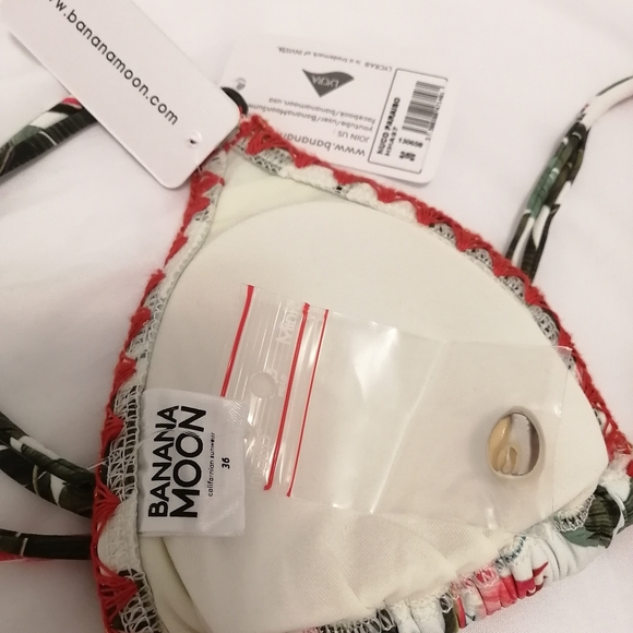 Brand new bikini (banana moon) from Victoria secret. - Picture 2 of 9